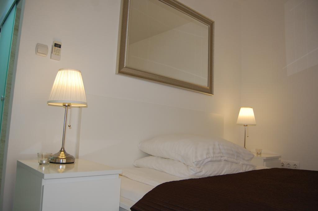 Budapest Downtown Apartments With Balcony & Optional Garage & Restaurant In The Building Exterior photo